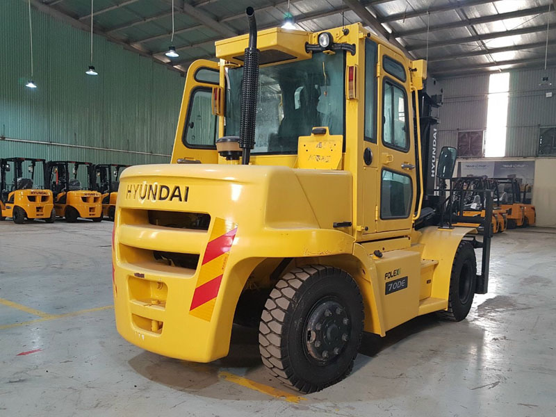 Xe nâng hàng giá rẻ