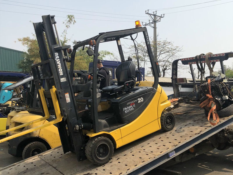 Đơn vị bán xe nâng hàng uy tín